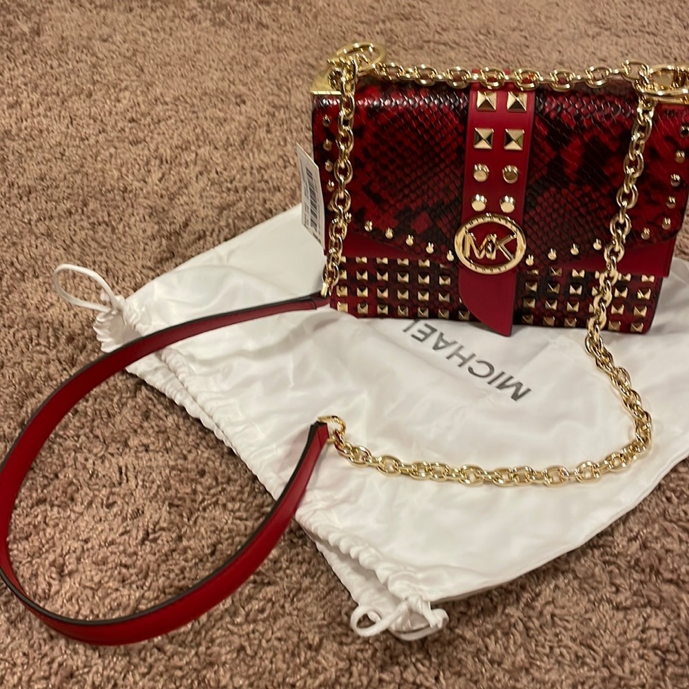 Michael kors crossbody